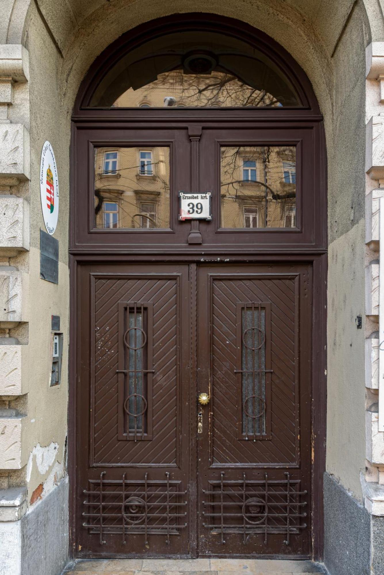 Budapest Holidays Chic ภายนอก รูปภาพ